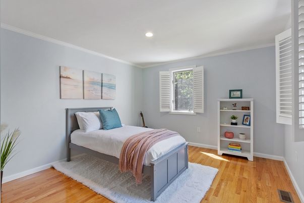 Bedroom, Interior, Recessed Lighting, Wood Texture Flooring