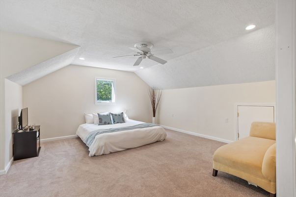 Bedroom, Interior, Recessed Lighting