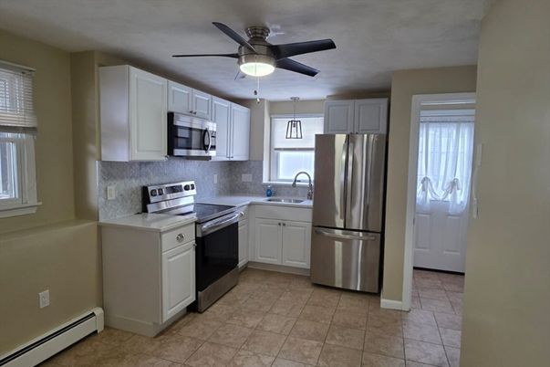 Interior, Kitchen, Stainless Steel Appliances