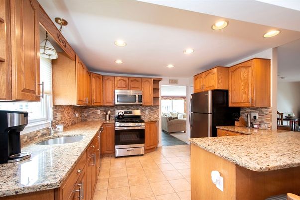 Interior, Kitchen, Recessed Lighting