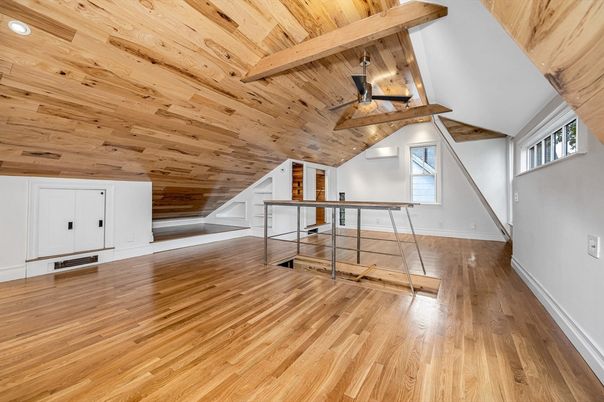 Empty room, Interior, Wooden Beams, Wooden Ceilings, Wood Texture Flooring, Wooden Walls