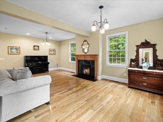 Fireplace, Interior, Living room, Pendant Lights, Piano, Recessed Lighting, Wood Texture Flooring