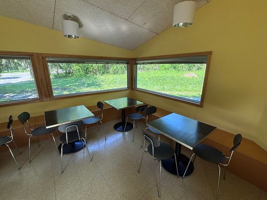 Dining room, Interior