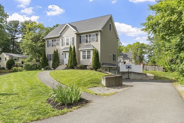 Backyard, Exterior, Facade, French Provincial