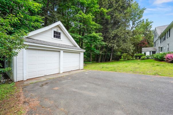 Backyard, Detached Garage, Exterior