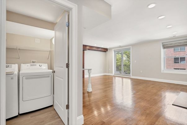Interior, Recessed Lighting, Utility Closets, Washer, Wood Texture Flooring