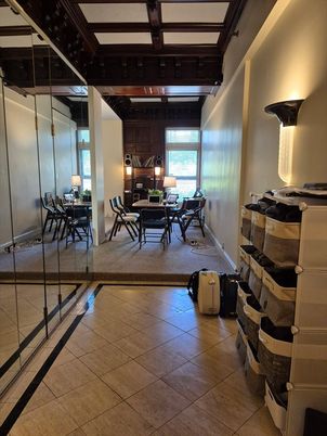 Dining room, Interior