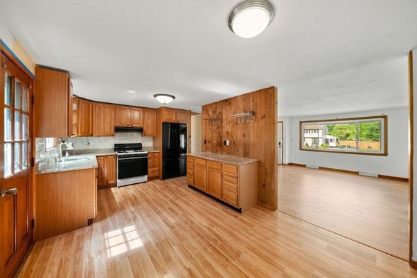 Interior, Kitchen, Stainless Steel Appliances, Wood Texture Flooring