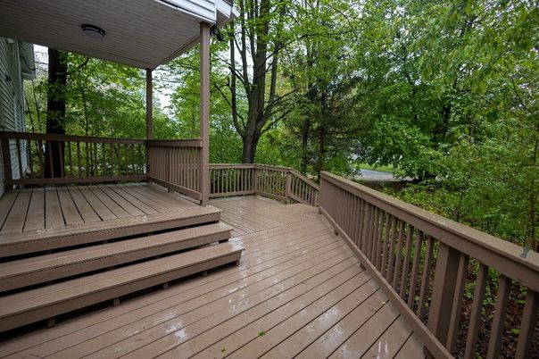 Exterior, Wood Texture Flooring