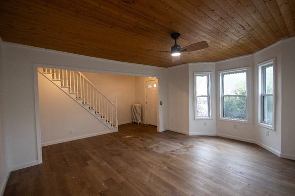 Empty room, Interior, Wooden Ceilings, Wood Texture Flooring