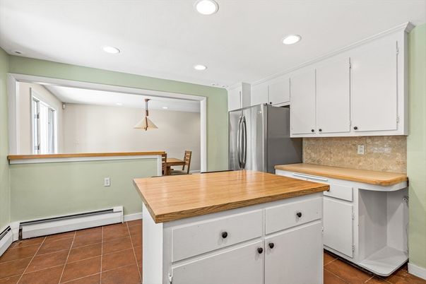 Dining room, Interior, Kitchen, Pendant Lights, Recessed Lighting