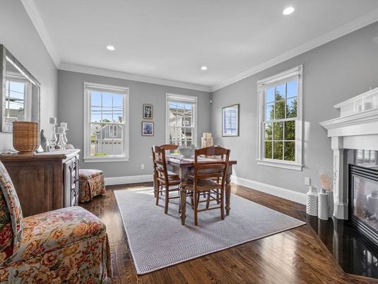 Dining room, Fireplace, Interior, Recessed Lighting, Wood Texture Flooring