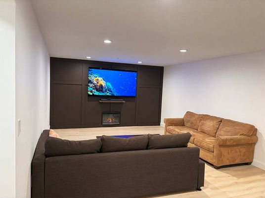 Fireplace, Interior, Living room, Recessed Lighting, Wood Texture Flooring