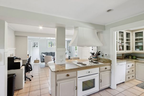 Interior, Kitchen, Living room, Recessed Lighting