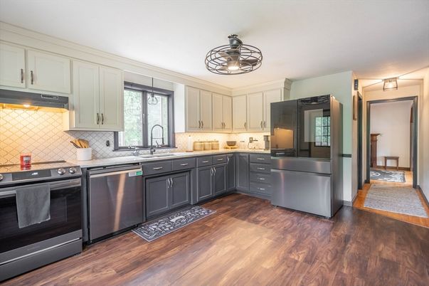 Interior, Kitchen, Stainless Steel Appliances, Wood Texture Flooring