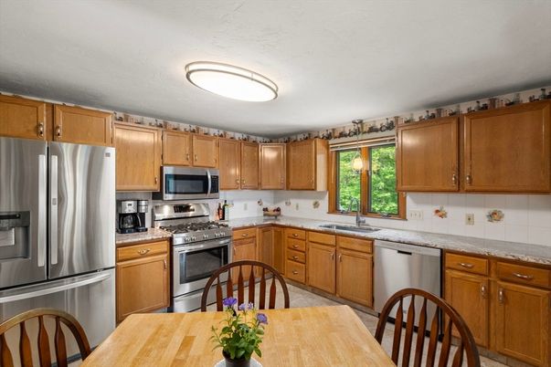 Interior, Kitchen, Stainless Steel Appliances