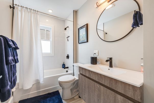 Bathroom, Interior, Recessed Lighting, Wood Texture Flooring