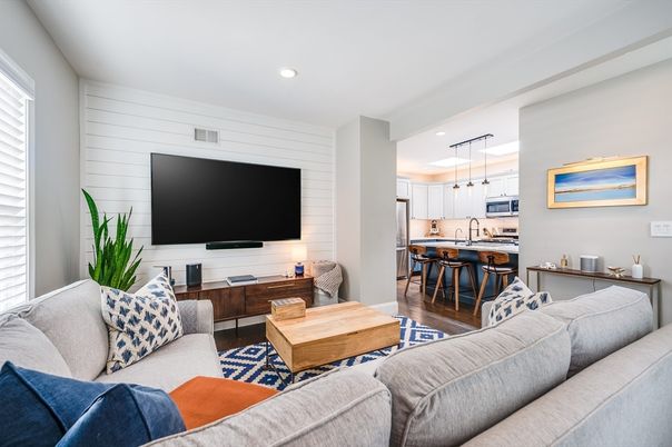 Interior, Kitchen, Living room, Pendant Lights, Recessed Lighting, Wood Texture Flooring