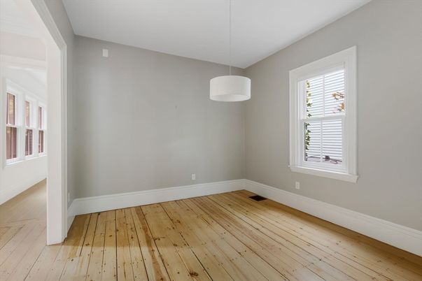 Empty room, Interior, Pendant Lights, Wood Texture Flooring