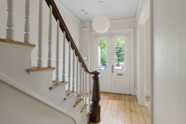 Interior, Pendant Lights, Wood Texture Flooring