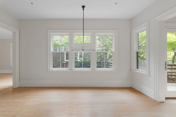 Empty room, Interior, Pendant Lights, Wood Texture Flooring
