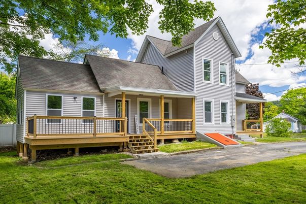 Backyard, Exterior, Facade, Queen Anne Victorian