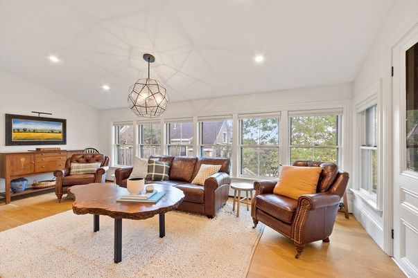 Chandelier, Interior, Living room, Pendant Lights, Recessed Lighting, Wood Texture Flooring