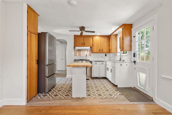 Interior, Kitchen, Recessed Lighting, Wood Texture Flooring