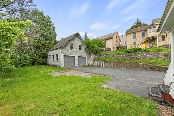 Backyard, Detached Garage, Exterior