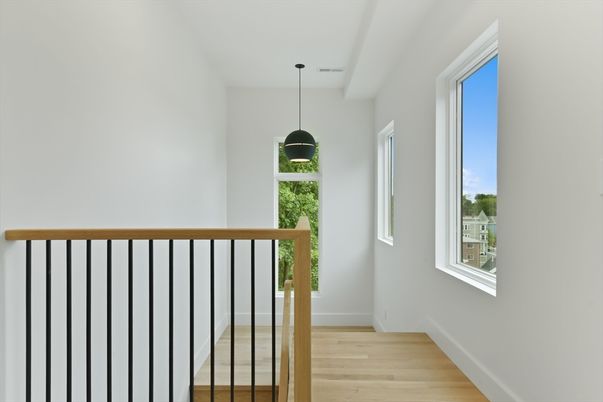 Interior, Pendant Lights, Wood Texture Flooring