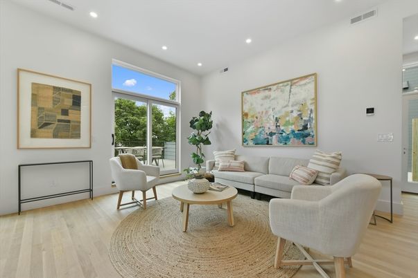 Interior, Living room, Recessed Lighting, Wood Texture Flooring
