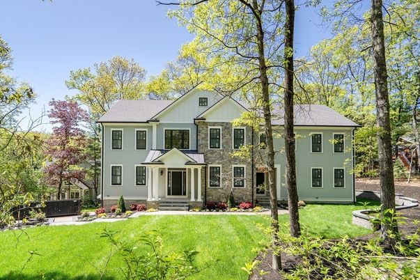 Backyard, Exterior, Facade, Georgian
