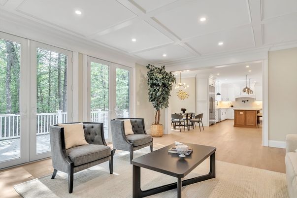Dining room, Interior, Kitchen, Living room, Pendant Lights, Recessed Lighting, Wood Texture Flooring