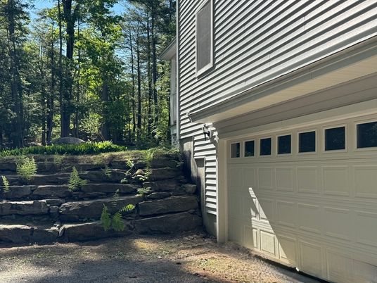 Detached Garage, Exterior