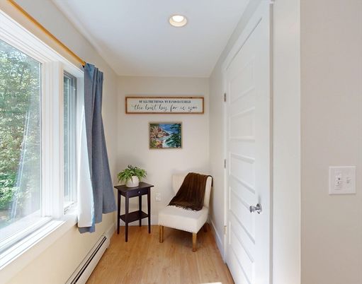 Interior, Utility Closets, Washer, Wood Texture Flooring