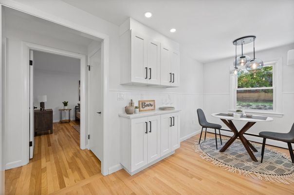 Home Office, Interior, Pendant Lights, Recessed Lighting, Wood Texture Flooring