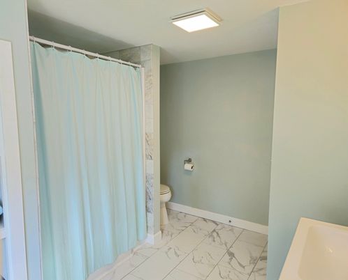 Bathroom, Interior, Marble, Recessed Lighting