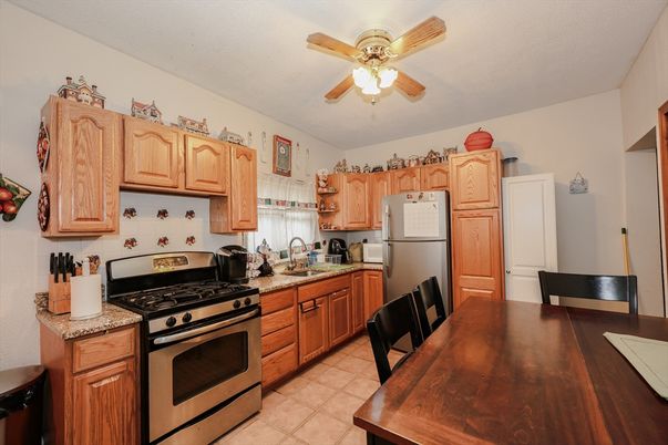 Dining room, Interior, Kitchen