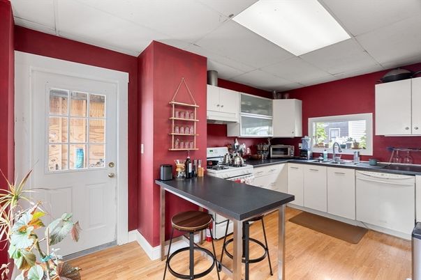 Interior, Kitchen, Wood Texture Flooring