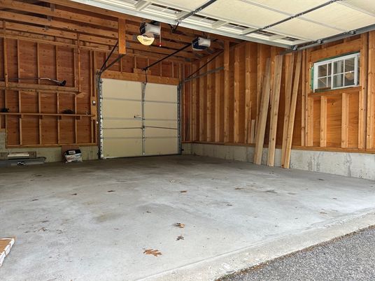 Garage, Interior, Wooden Walls
