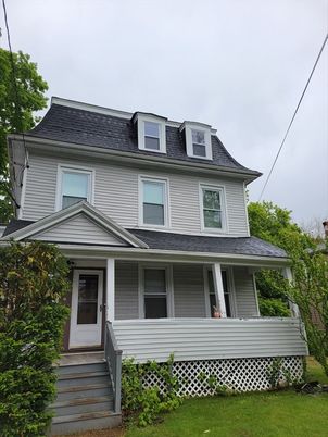 Exterior, Facade, American Foursquare