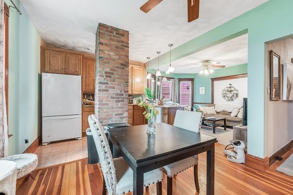 Dining room, Interior, Kitchen, Pendant Lights, Stone Walls, Wood Texture Flooring