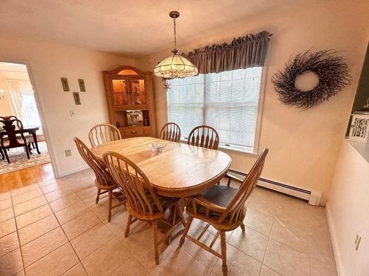 Dining room, Interior, Pendant Lights