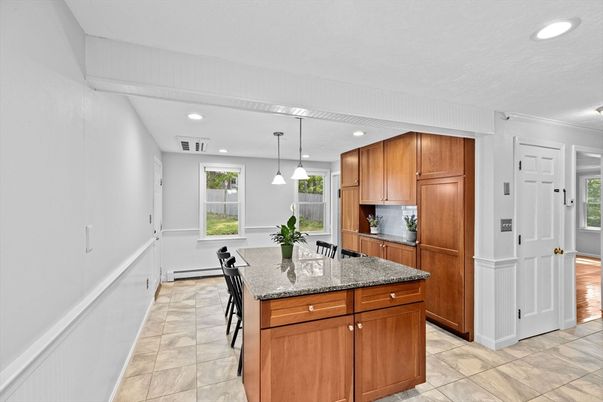Dining room, Interior, Kitchen, Pendant Lights, Recessed Lighting