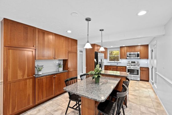 Interior, Kitchen, Pendant Lights, Recessed Lighting, Stainless Steel Appliances