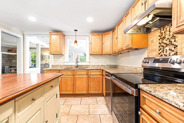 Interior, Kitchen, Pendant Lights, Recessed Lighting