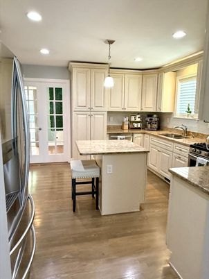 Interior, Kitchen, Pendant Lights, Recessed Lighting, Wood Texture Flooring