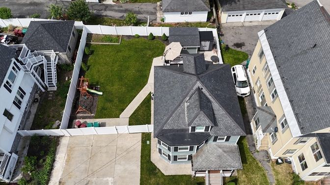 Exterior, Drone