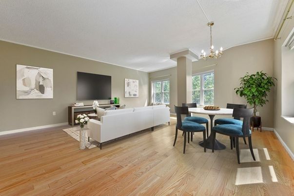 Chandelier, Dining room, Interior, Living room, Pendant Lights, Wood Texture Flooring