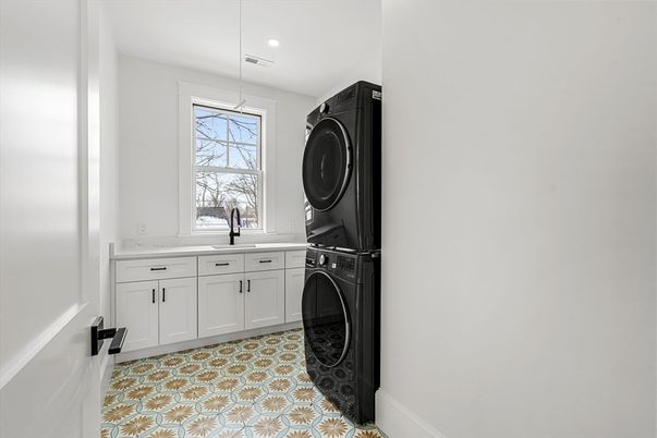 Interior, Recessed Lighting, Washer